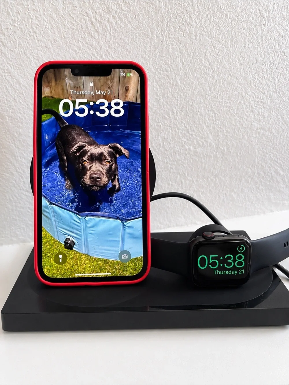 Belkin BOOST↑2-in-1 Wireless Charging Dock | iPhone + Apple Watch | Open Box